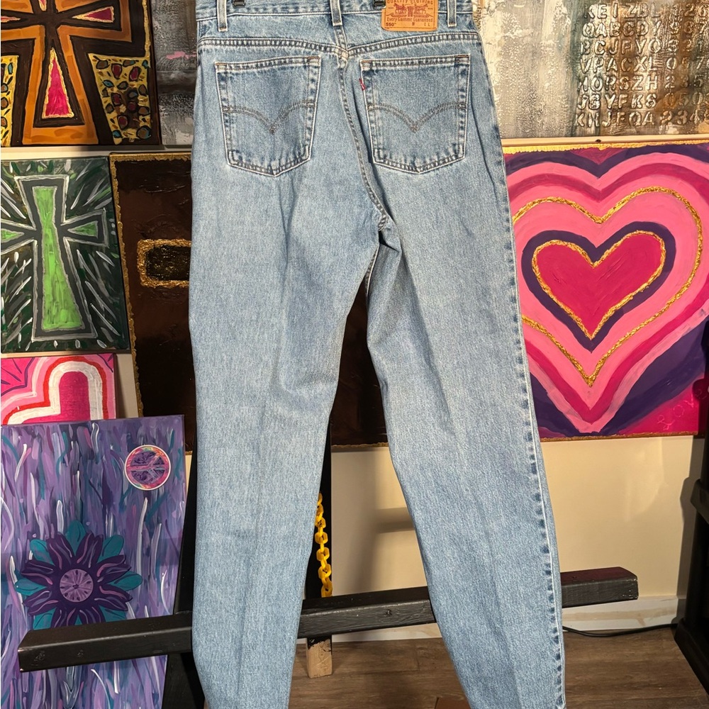 Levi's 550 Classic Blue Straight Leg Women's Jeans - Picture 7 of 11